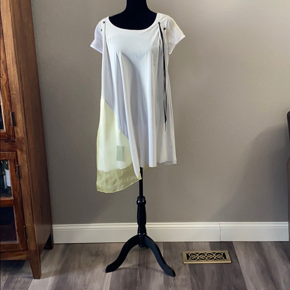 NWT Tricot Chic Italian Dress - Picture 1 of 10